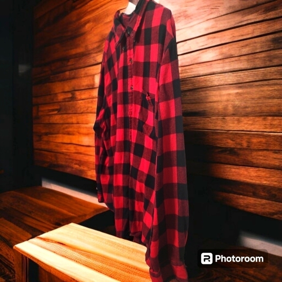 Unisex Red/Black Checkered Button-Down Shirt Size XL - Picture 4 of 6